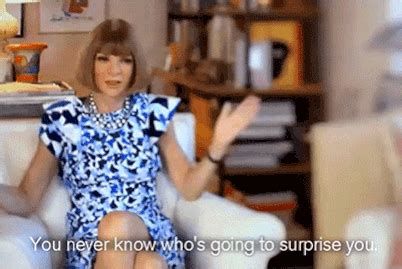 The Ultimate Anna Wintour Gifs For Fashion Week