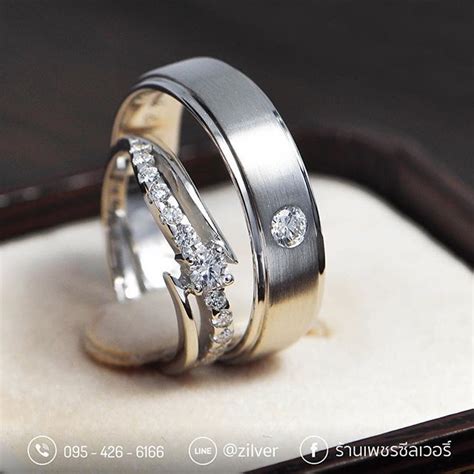 แหวนเพชรของคณ Parichati เสรจเรยบรอยแลวคะ แหวนเพชร Color D ตวเรอนทองคำขาว ดไซนเกและสวยมากคะ ตอนน