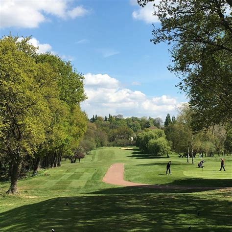 Top 5 Golf Courses In London 5uk