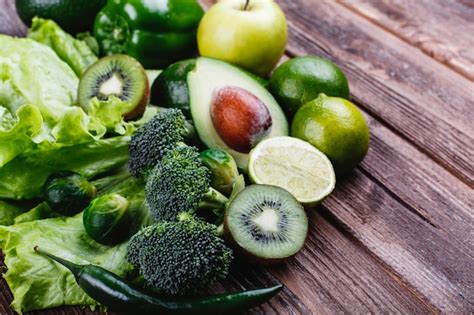 Verse Groenten Fruit En Groen Gezond Leven En Eten Gratis Foto
