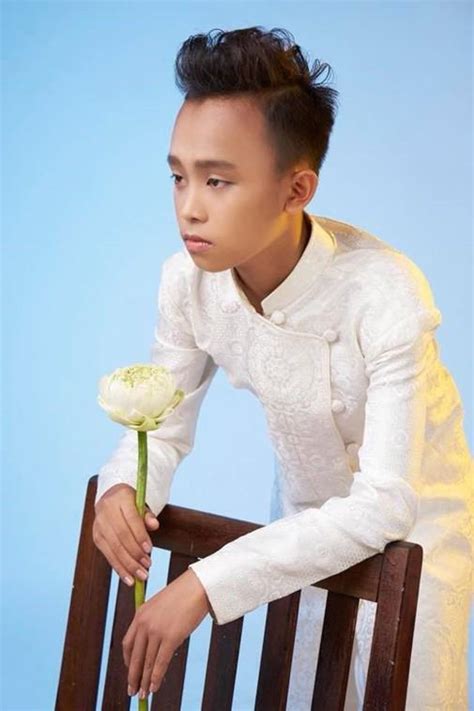 Chiến dịch hồ chí minh và những phụ nữ 'cỏ lau thép'. Sau 2 năm, cậu bé Hồ Văn Cường ngày nào giờ lột xác không ...