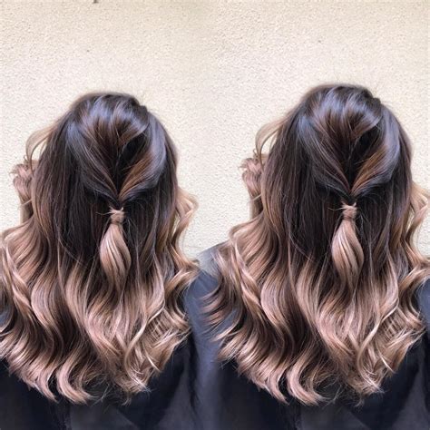Ombré /ˈɒmbreɪ/ (literally shaded in french) is the blending of one color hue to another, usually moving tints and shades from light to dark. 30 Popular Sombre & Ombre Hair for 2021 - Pretty Designs