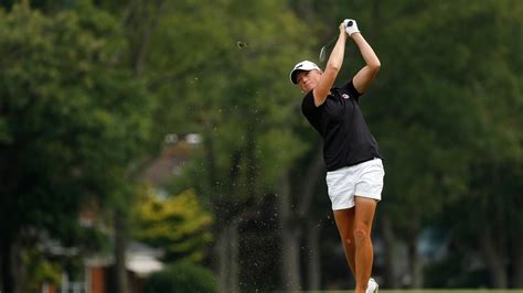 As Top Male Golfers Skip The Olympics The Best Female Golfers Converge