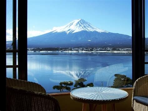 10 Hotels In Japan With Views Of Mount Fuji That Look Straight Out Of A