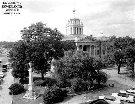 Courthouse 1950s Lowndes County Historical Society Museum