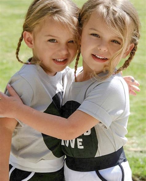 Pin By Madi Taylor On The Bader Twins Mini Session Photo Mini