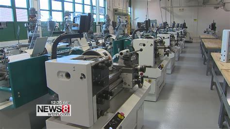 Push For High Tech Manufacturing At Technical Schools