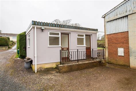 Bedroom Bungalow For Sale In Crediton