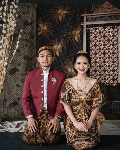 Prewedding Klasik Jawa Pre Wedding Photoshoot Outfit Pre Wedding