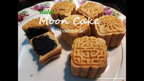 Ia dimakan semasa perayaan pertengahan malam pada ogos 15 adalah juga dipanggil malam bulan. Homemade Halal Moon Cake/Kuih Bulan - YouTube