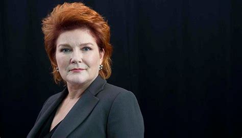 Throw mamma from the train, orion (director: Kate Mulgrew - Jonathan Arun Group