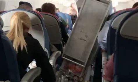 Flights Watch Terrifying Impact Of Turbulence In Shock Image As Plane