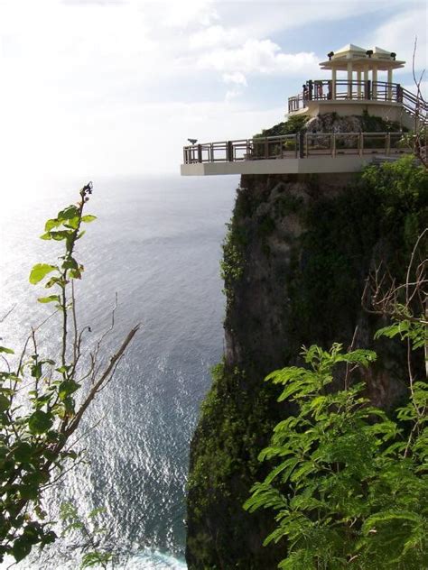 Two Lovers Point Guam Guam Beaches Places To Go Guam