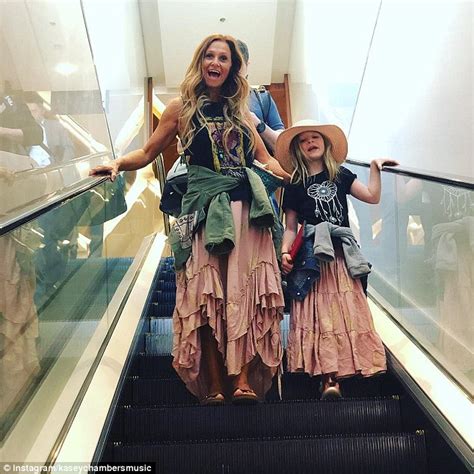 Singer Kasey Chambers First Clothing Label Sells Out In 2 Hours Daily Mail Online