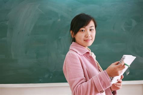 With the good fit guarantee, love your first lesson, or it's free! 6 Things To Look For When Choosing A Chinese Teacher