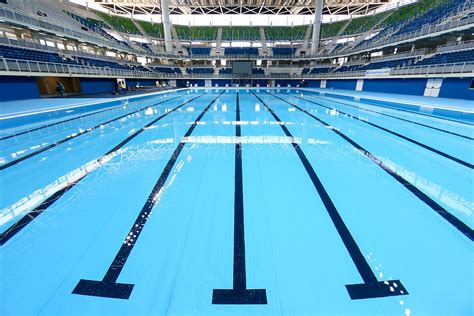 This type of swimming pool is used in the olympic games, where the race course is 50 metres (164.0 ft) in length, typically referred to as long course, distinguishing it from short course which applies to competitions in pools that are 25 metres (82.0 ft) in length. How Big is an Olympic-Size Swimming Pool?