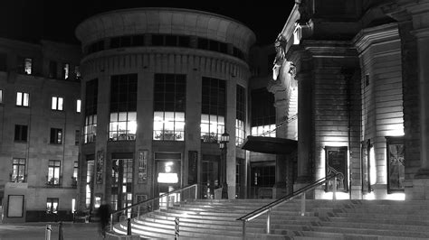 Jun 06, 2021 · traverse bar cafe. Usher Hall and New Traverse Theatre at night | The lovely ...