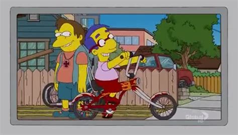 Yarn ♪ Hot Cross Buns Hot Cross Buns ♪ The Simpsons 1989