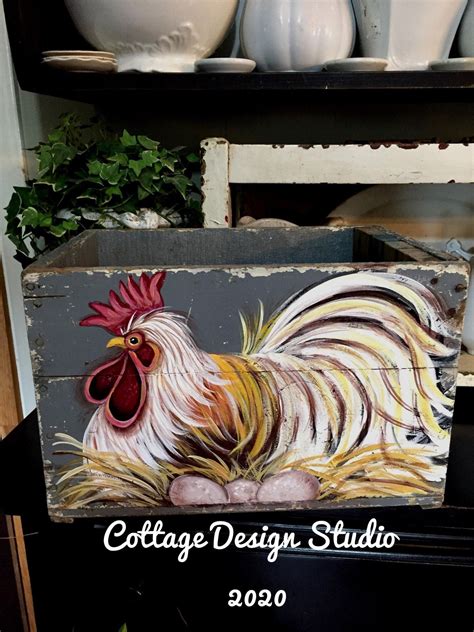 chippy wood box with rooster, rooster decor, rooster box, rooster ...