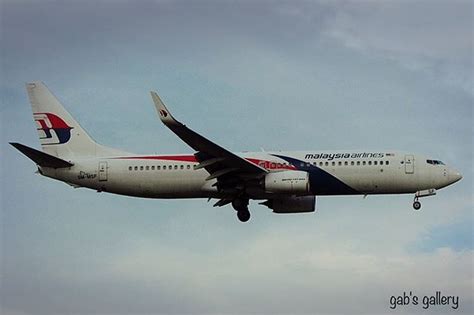 Our core business is the management. Malaysian Airlines Berhad 9M-MSF B737-8H6(WL) "main steam ...