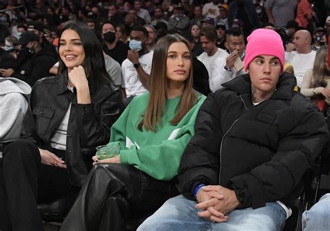 Hailey Rhode Bieber And Kendall Jenner La Lakers And Phoenix Suns
