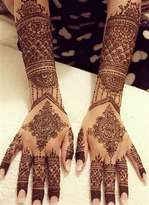 40 Beauty And Stylish Henna Tattoo Designs Ideas For 2019 Page 15 Of