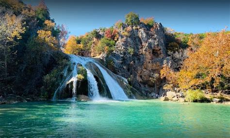 Plan A Visit To Turner Falls Oklahomas Beautifully Blue Waterfall