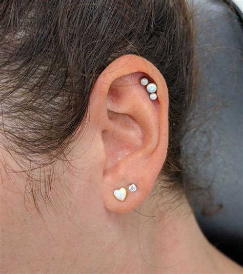 Helix With A Titanium Set With White Opals St Earlobe With Ky Gold