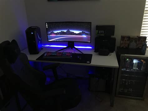 My Pc Set Up After A Year Of Getting Into Pc Gaming From Console R