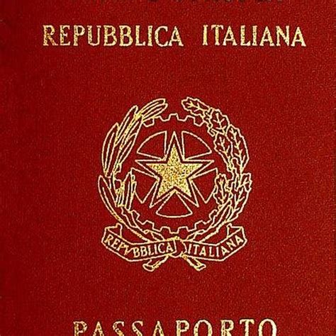 Being born into a family with italian heritage. Italian-U.S. Dual Citizenship Requirements | Synonym