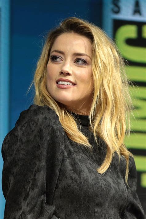 Amber Heard Has The Worlds Most Beautiful Face Science Says