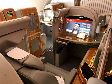 Emirates First Class Suite 777