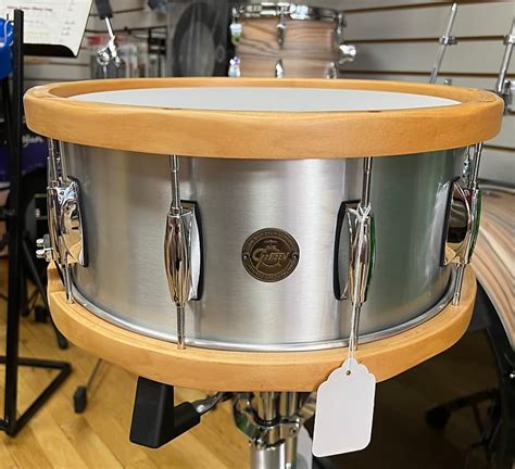 Gretsch Drums Aluminum Snare Drum With Wood Hoops 65 X 14 Reverb