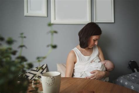 smoking and breastfeeding nabtahealth women s health and wellness
