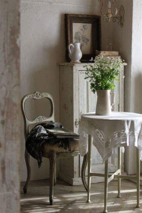 The more eclectic the mix, the more interesting and unique the final look. 31 Beautiful French Farmhouse Style Moments {Decor ...