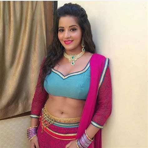 Pin By R On Navel And Saree Bhojpuri Actress Actresses Actress Navel