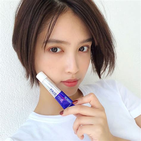 A topical medication that helps treat acne that has caused inflammation and redness. LION Pair Medicated Acne Care Cream 24g - Made in Japan ...