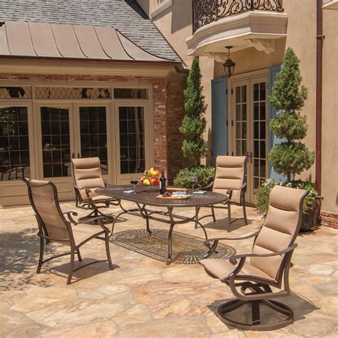 Contemporary wooden outdoor patio furniture that is designed and handmade in atlanta, georgia by ben robinson. montreux_ii_padded | Atlanta Home and Patio