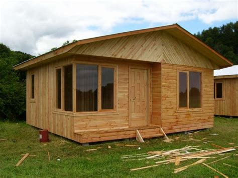 Pensar en la construcción de una vivienda propia sin tener demasiado dinero disponible puede parecer realmente imposible, es que al estudiar los precios que se. como hacer casas de madera baratas y de calidad