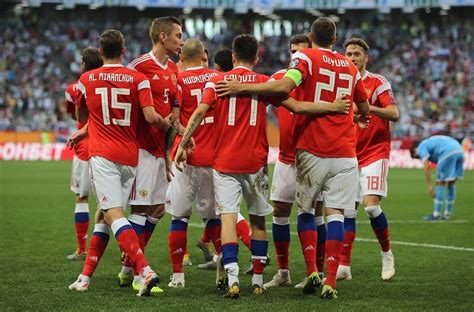 Напомним, сборная россии по футболу в сентябре проведёт три матча отбора чемпионата мира 2022 года в катаре. Состав сборной России по футболу на отбор Евро 2020