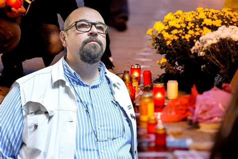 Baldwyn dakile is an actor, known for piedone d'egitto (1980), piedone l'africano (1978) and im dschungel ist der teufel los (1982). Tatăl unuia dintre tinerii morți în Colectiv, după ...