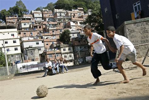 40 Brilliant Photos Of Football Being Played In The Favelas And Slums Of Brazil Who Ate All