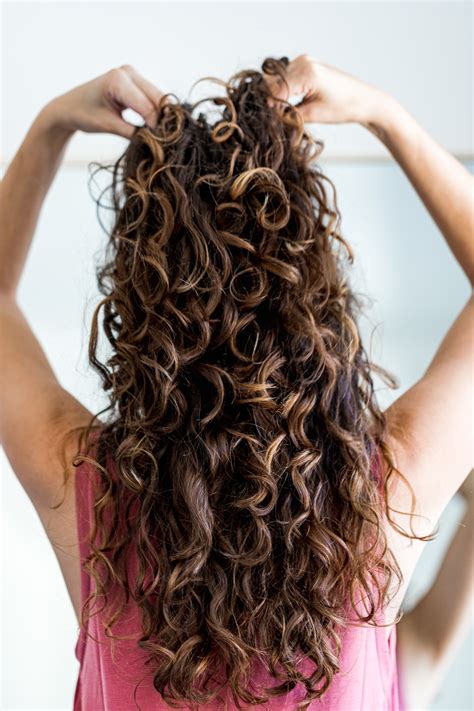 The 3a hair type has loose, lightweight curls. 2C to 3A Curly Hair Transformation | Lush to Blush