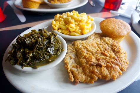 Order food online at manna's soul food restaurant, new york city with tripadvisor: Soul Food Christmas Dinner : Kountry Kitchen Soul Food Place Christmas Dinners For The Community ...