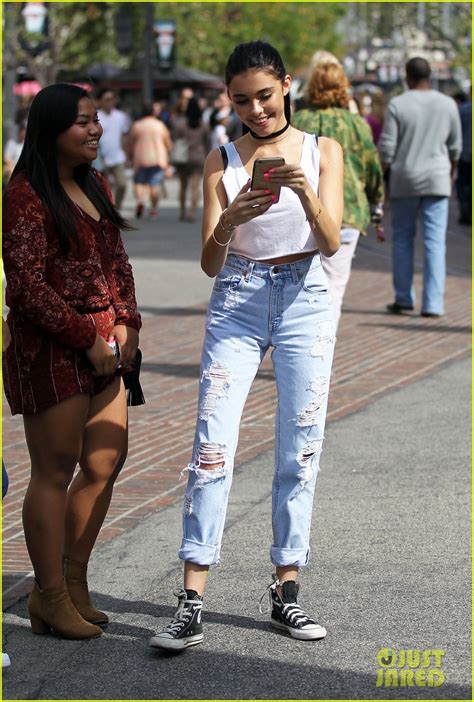 Full Sized Photo Of Madison Beer Fans Grove Shopping 08 Madison Beer