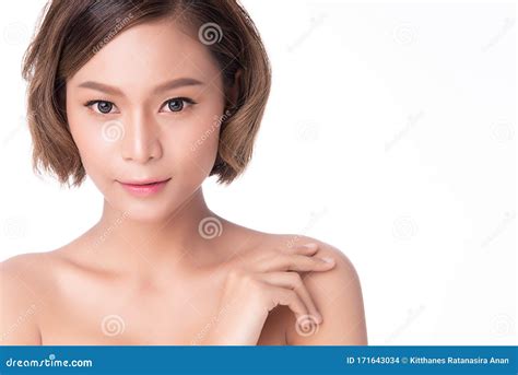 Portrait Belle Jeune Femme Asiatique Propre Fraîche Peau Nue Concept