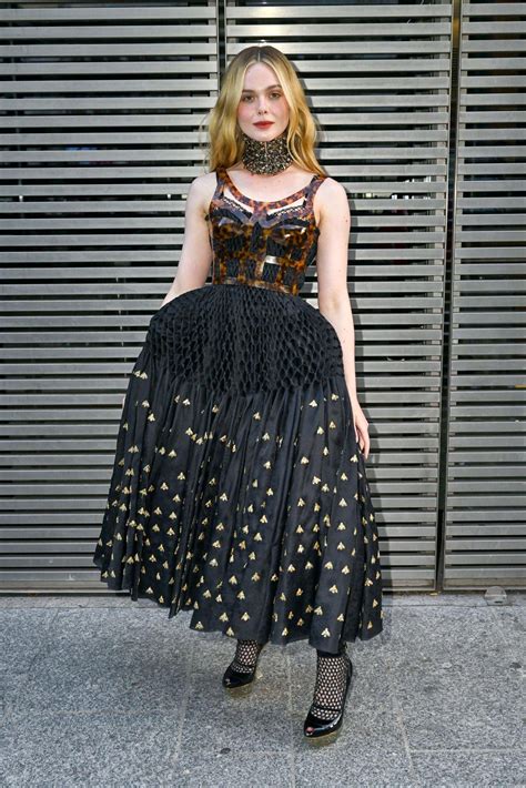 Elle Fanning Alexander Mcqueen Show September 30 2023 Star Style