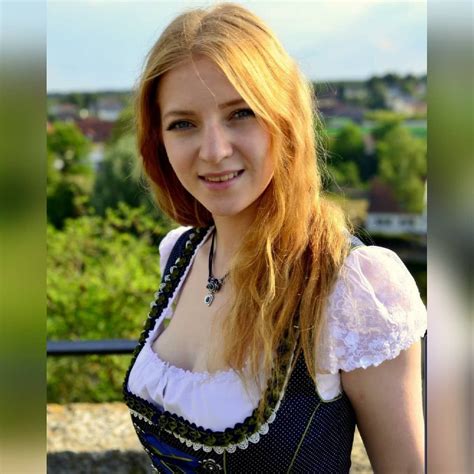 Maid Im Kleid On Instagram “ Werbung Katyprnr Katy Aus Bayern 😍 Dirndl Dirndlbeauty