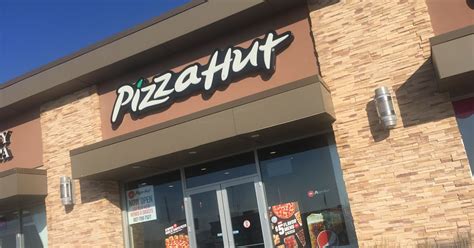 Pizza Hut Opens On Reynolds Road With A New Concept
