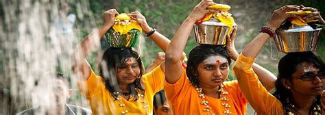 It is celebrated mainly by the hindu tamil speaking community in india (especially in tamil nadu, kerala, karnataka, and andhra pradesh), malaysia. Thaipusam Festivals in Tamil Nadu 2021 | Festival in Tamil ...